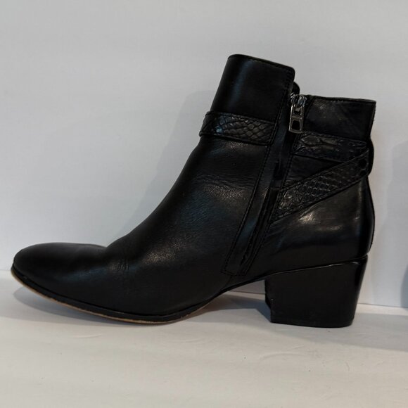 Coach Paulina Black Leather Ankle Boots Embossed Snake Belt Booties Size 9 B - Picture 8 of 12